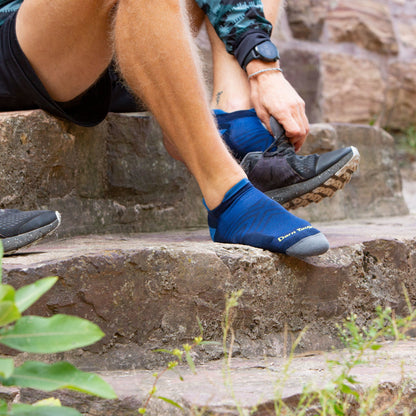 Darn Tough Vermont Men's Run No Show Tab Ultra-Lightweight Running Socks