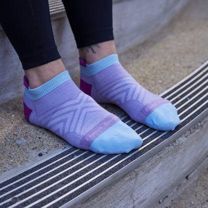 Darn Tough Vermont Women's Run No Show Tab Ultra-Lightweight Running Socks
