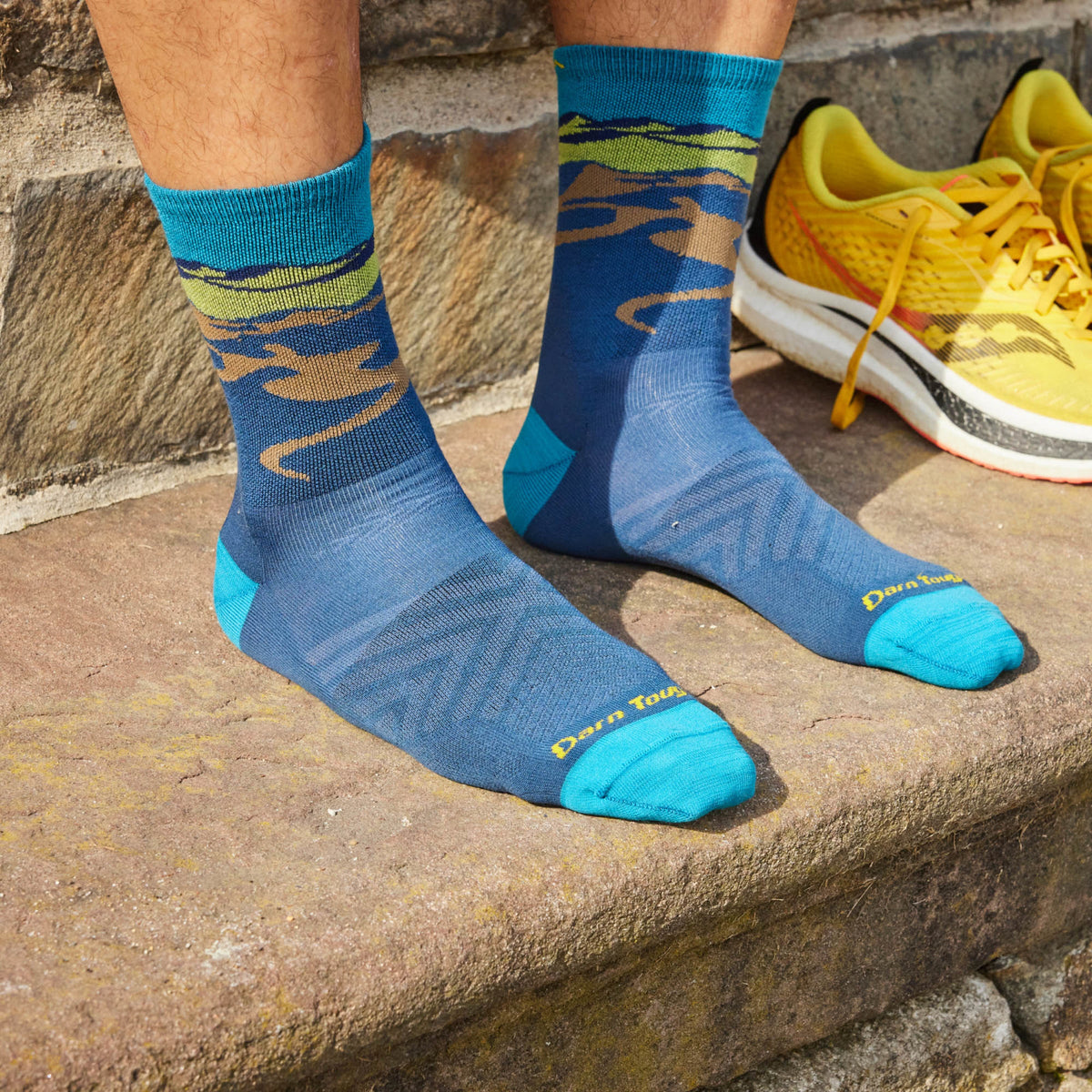 Darn Tough Vermont Men's Ridge Runner Micro Crew Ultra-Lightweight Running Socks