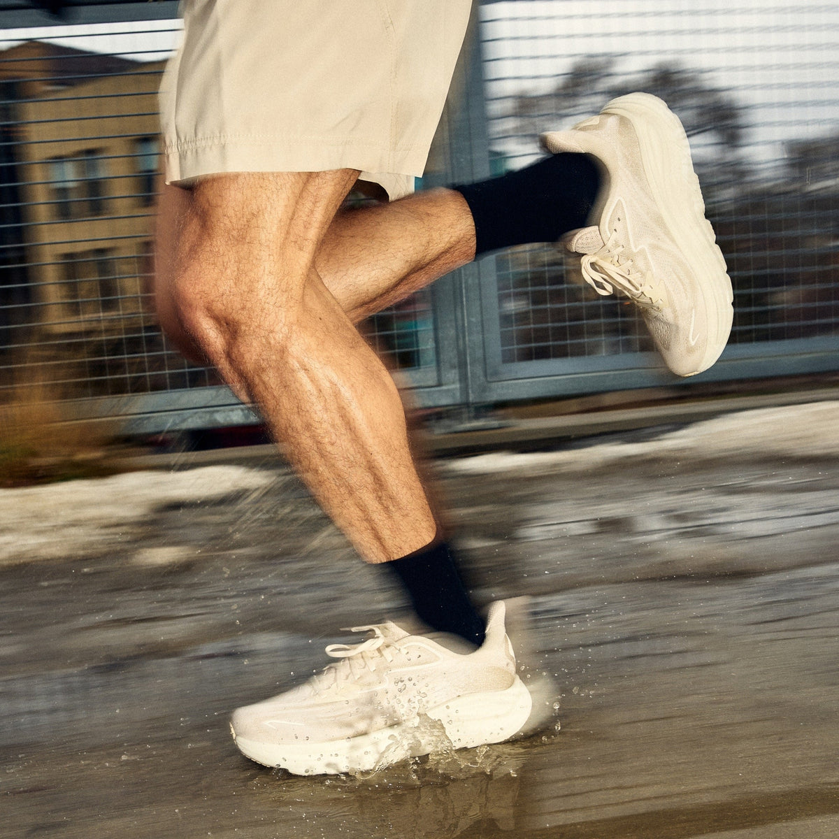 Darn Tough Vermont Men's Run Micro Crew Cushioned Ultra-Lightweight Running Socks