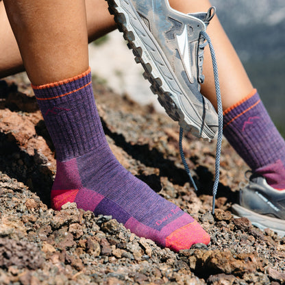 Darn Tough Vermont Women's Hiker Micro Crew Midweight Hiking Socks