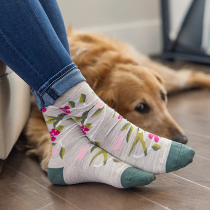 Darn Tough Vermont Women's Birds of a Feather Crew Lightweight Lifestyle Socks
