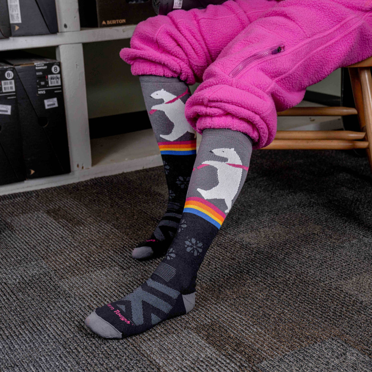 Darn Tough Vermont Women's Due North Over-the-Calf Midweight Ski & Snowboard Socks