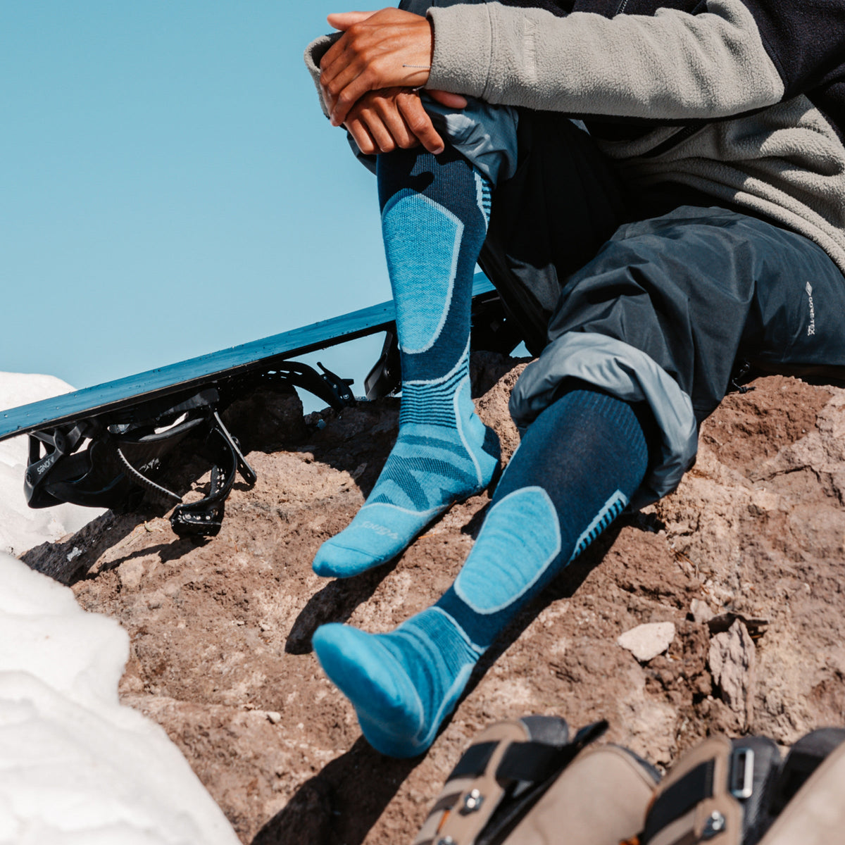 Darn Tough Vermont Men's Outer Limits Over-the-Calf Lightweight Ski & Snowboard Socks- Last Chance