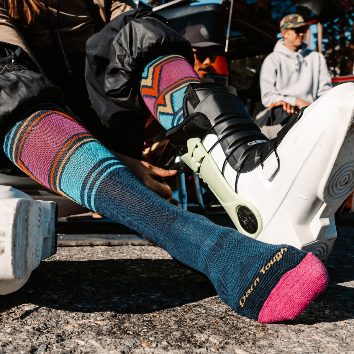 Darn Tough Vermont Women's Echo Over-the-Calf Midweight Ski & Snowboard Socks