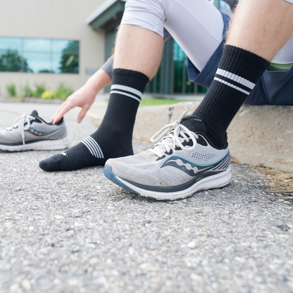 Darn Tough Vermont Men's Element Micro Crew Lightweight Running Socks