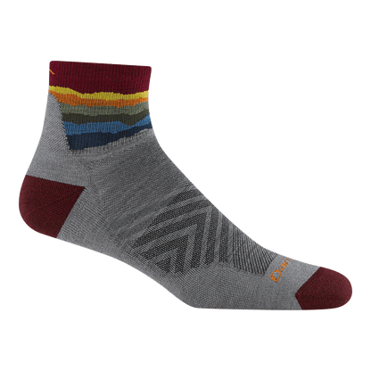 Darn Tough Vermont Men's Run Quarter Cushioned Ultra-Lightweight Running Socks