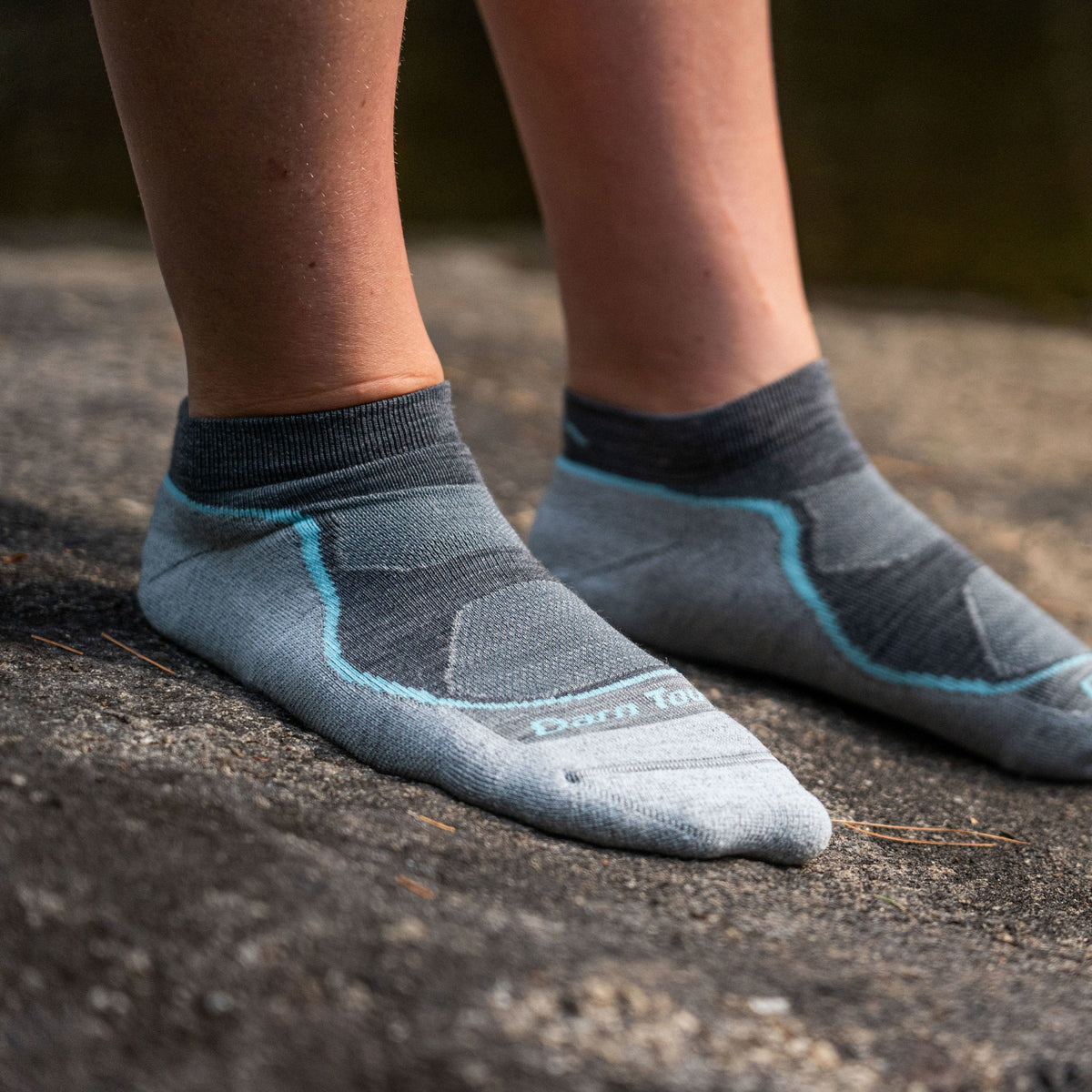 Darn Tough Vermont Women's Light Hiker No Show Lightweight Hiking Socks