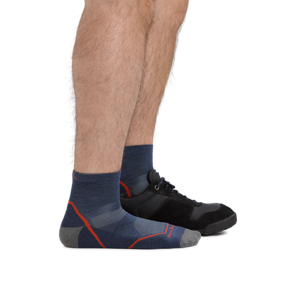 Darn Tough Vermont Men's Light Hiker Quarter Lightweight Hiking Socks