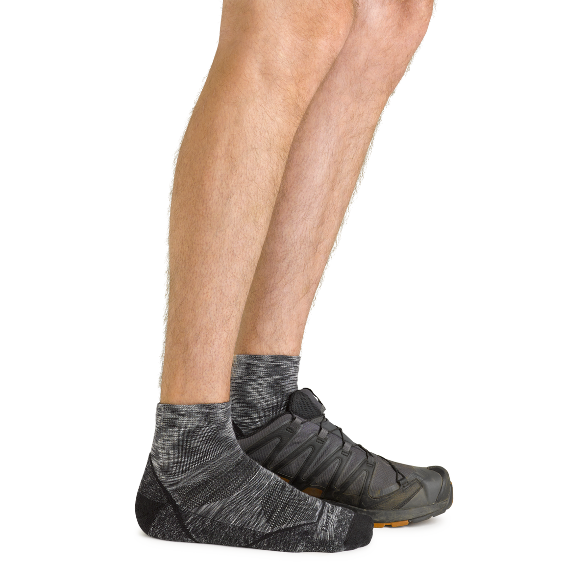 Darn Tough Vermont Men's Light Hiker Quarter Lightweight Hiking Socks