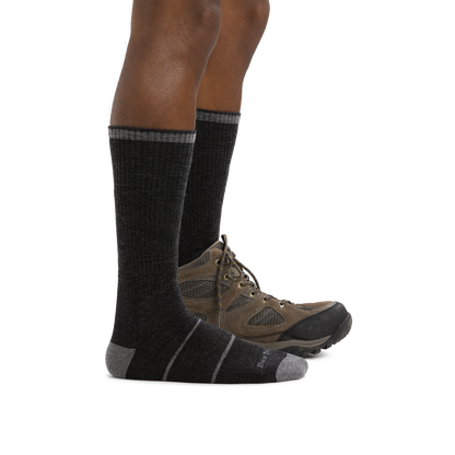 Darn Tough Vermont Men's William Jarvis Boot Midweight Work Socks