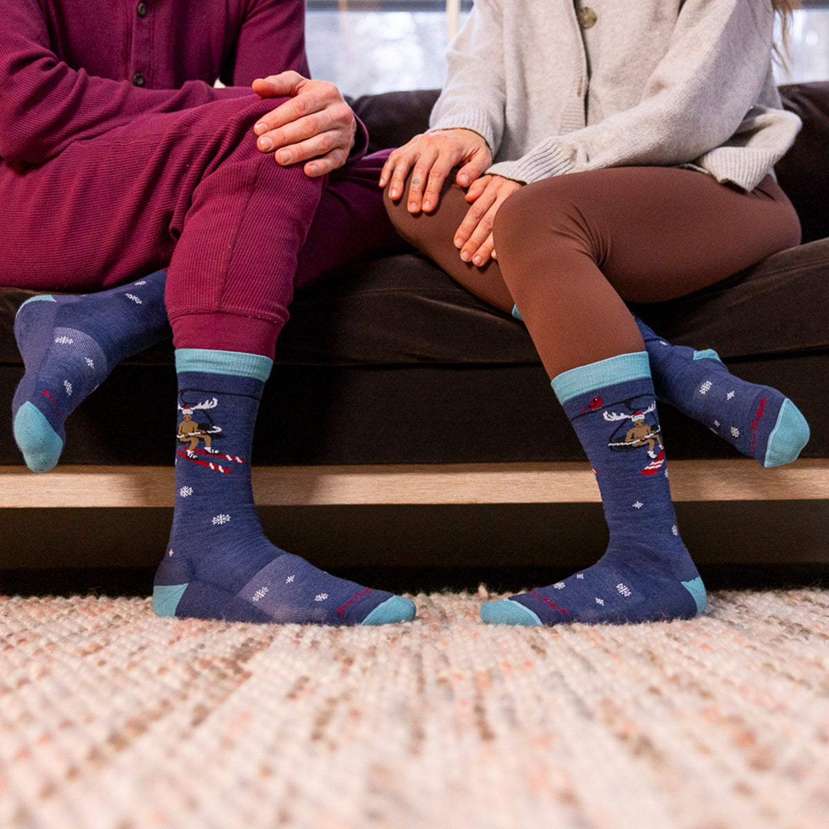 Darn Tough Vermont Unisex Moose On The Loose Crew Lightweight Lifestyle Socks
