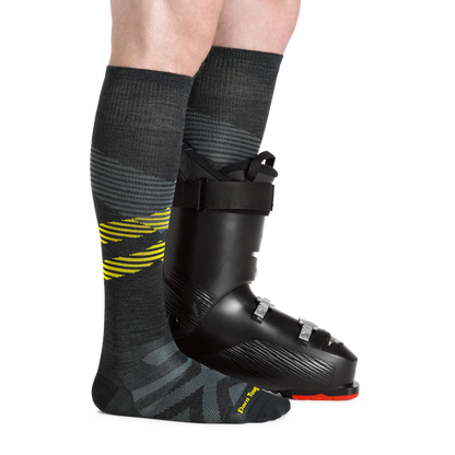 Darn Tough Vermont Men's Pennant RFL Over-the-Calf Ultra-Lightweight Ski & Snowboard Socks