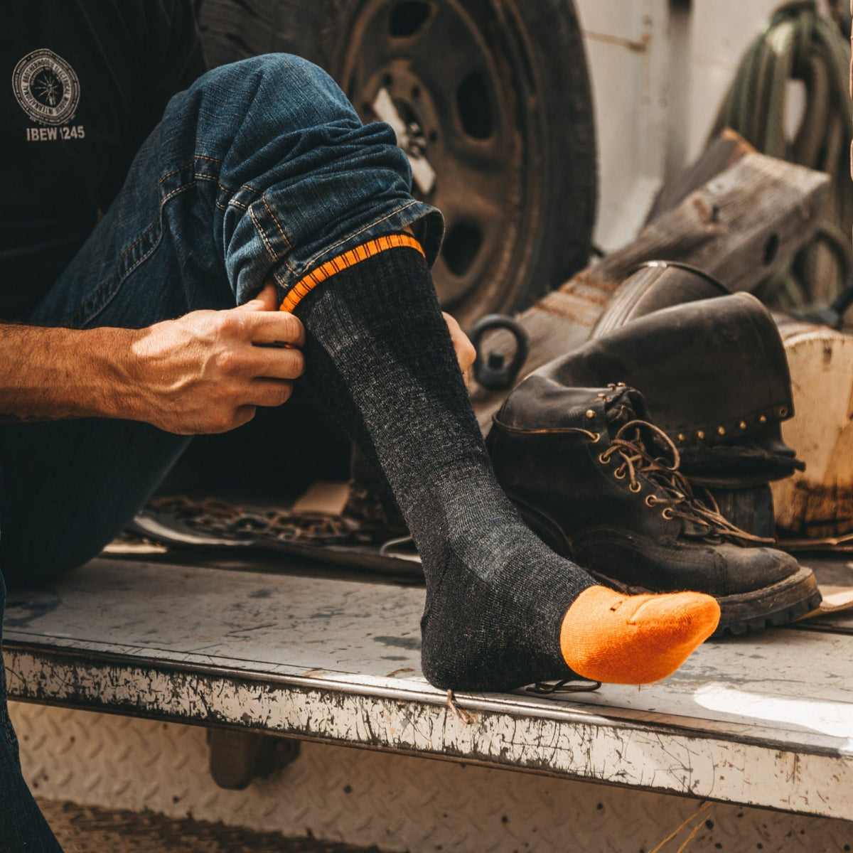 Darn Tough Vermont Men's Steely Boot Work Sock 3-Pack